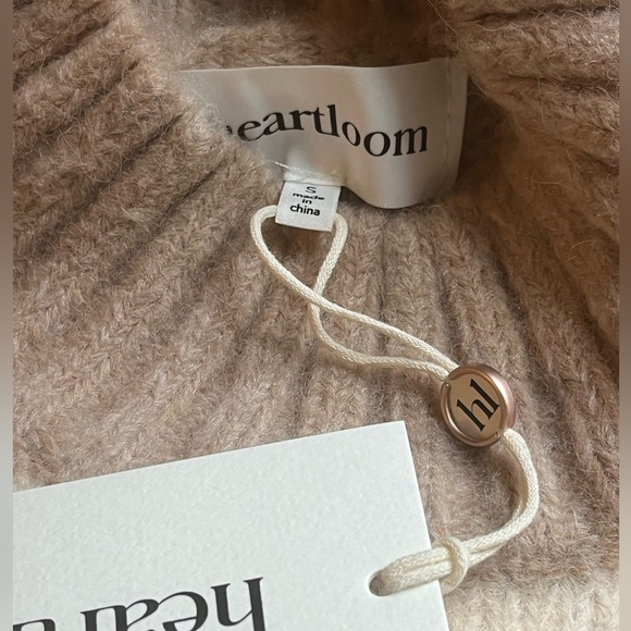 NWT HEARTLOOM Alice Sweater Size S - Picture 4 of 6